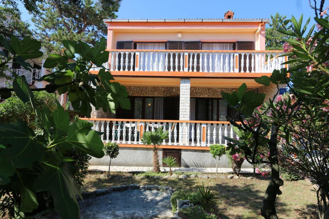 Apartments Vugrin Šilo Buitenkant foto